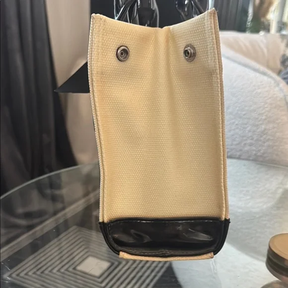 Vintage Rare My Flat In London Cream and Black Tote Bag - Picture 4 of 10